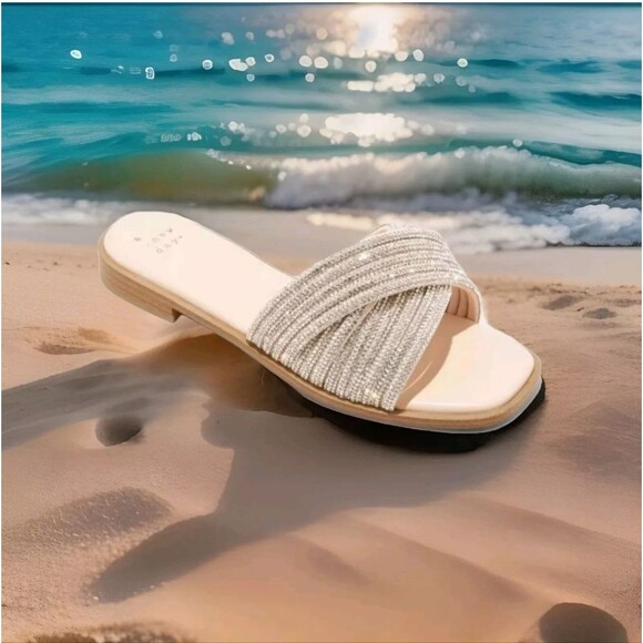 A New Day Cream/ Diamond Silver Glitzy Sandals 8.5 Flat Cushy Comfort - Picture 2 of 8